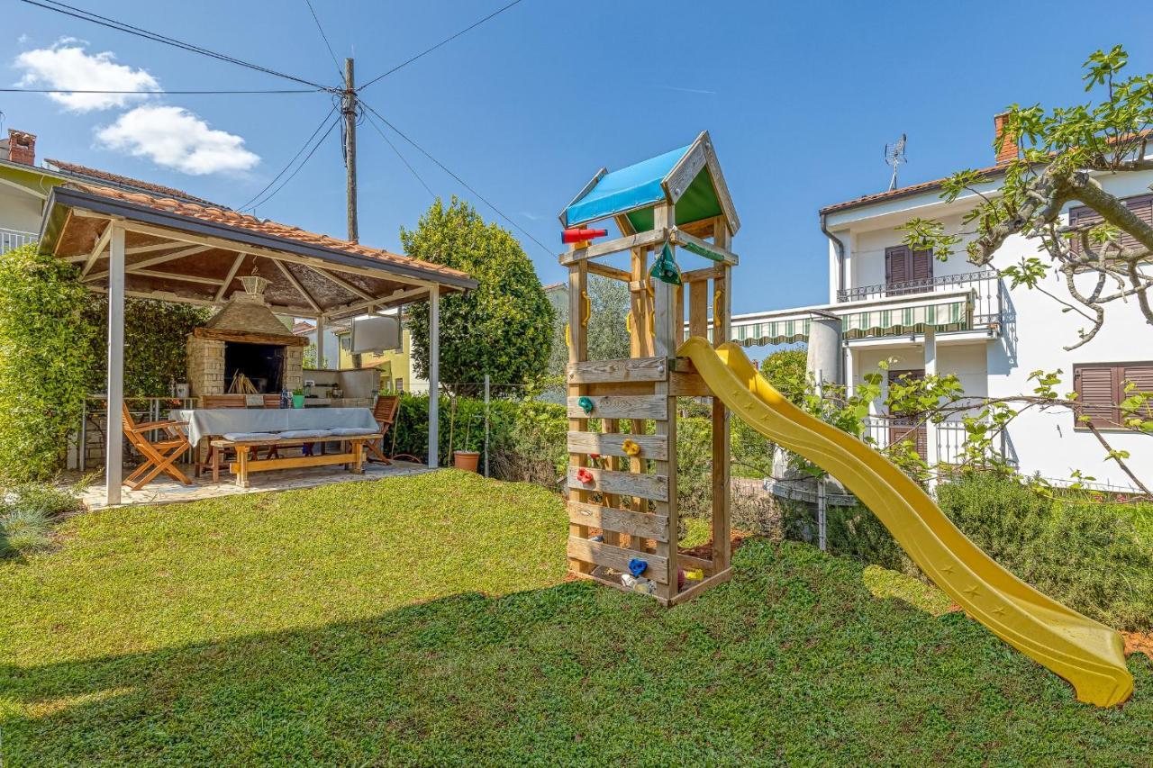 פורץ Apartments Hrestak מראה חיצוני תמונה
