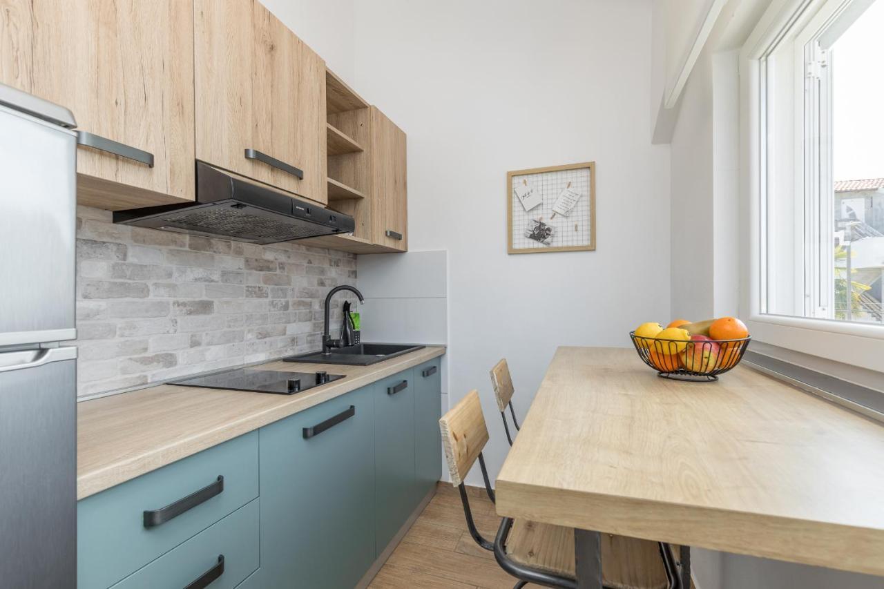 פורץ Apartments Hrestak מראה חיצוני תמונה