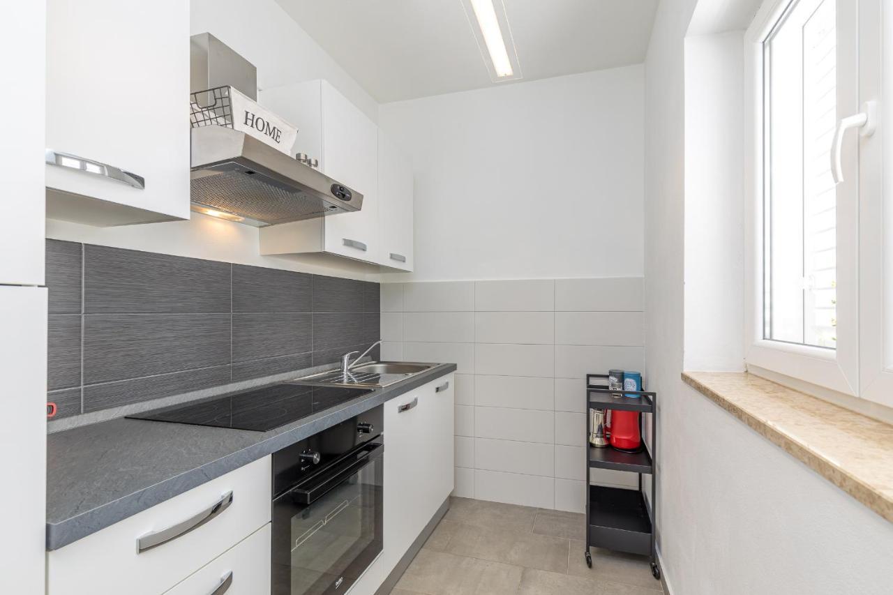 פורץ Apartments Hrestak מראה חיצוני תמונה