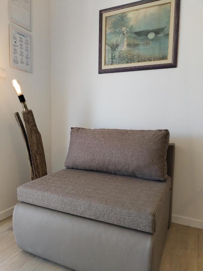 פורץ Apartments Hrestak מראה חיצוני תמונה